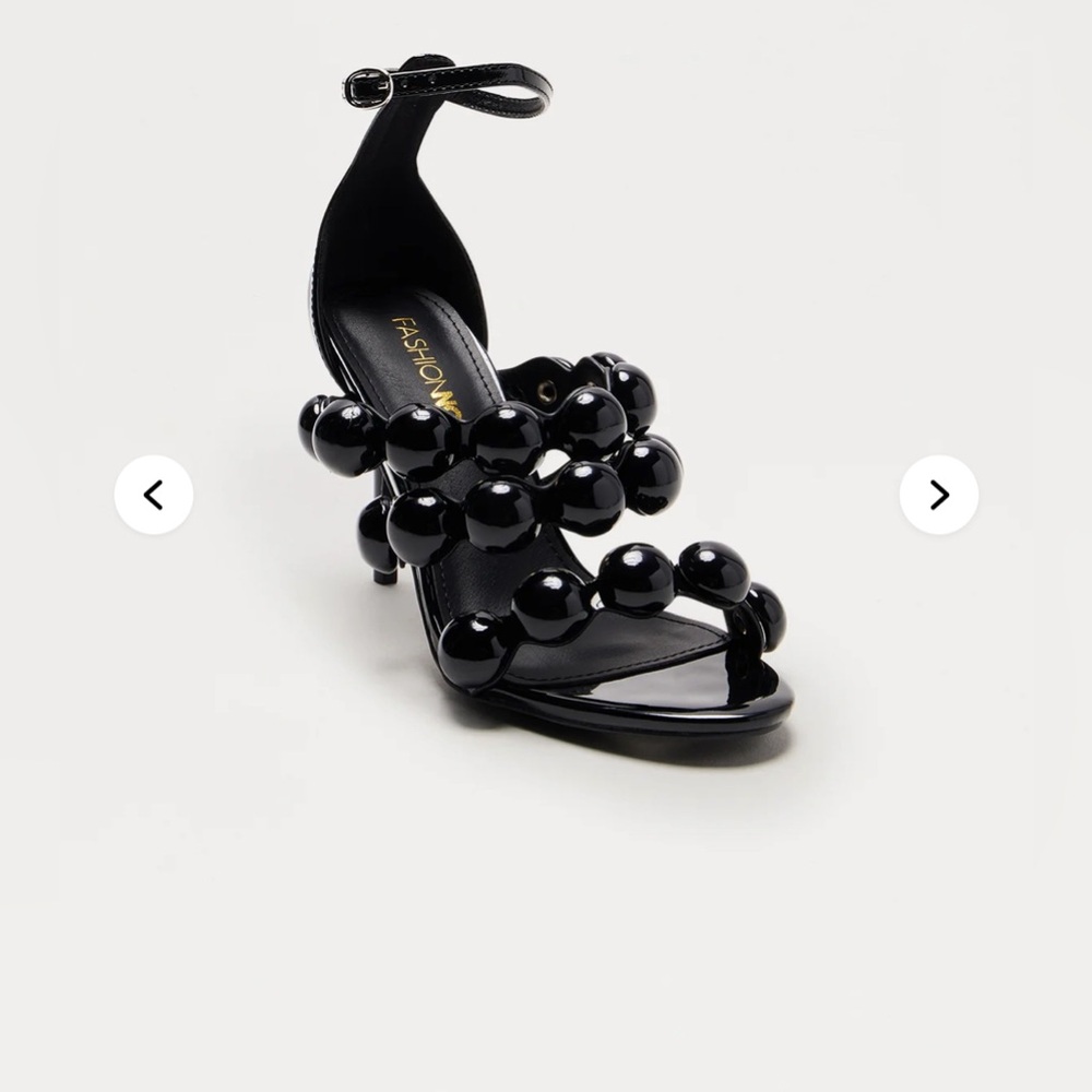 Black Women's Heels - Picture 3 of 4